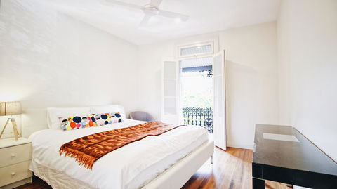 Cozy 5 Bed House In Sydney - Accommodation Main Beach 24