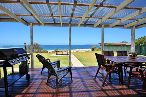 Glory @ Culburra - Absolute Beachfront - Pet & Family Friendly - Accommodation Main Beach 12