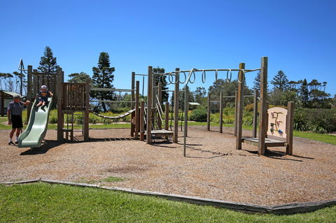 Glory @ Culburra - Absolute Beachfront - Pet & Family Friendly - Accommodation Main Beach 23