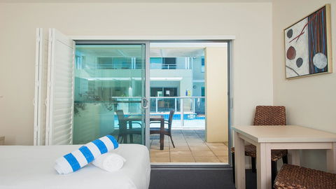 Pacific Blue, Salamander Bay - Accommodation Main Beach 6