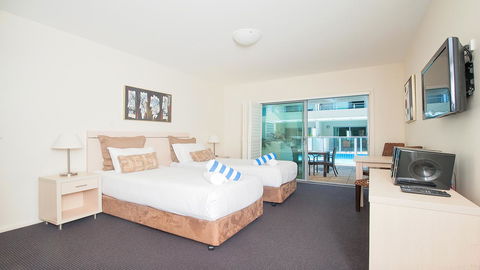Pacific Blue, Salamander Bay - Accommodation Main Beach 7