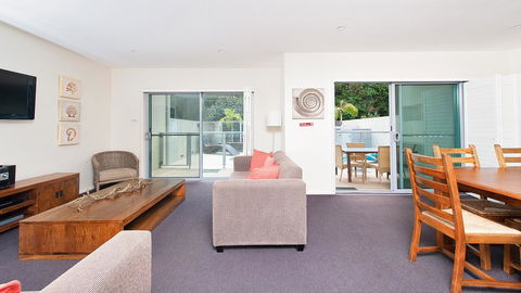Pacific Blue, Salamander Bay - Accommodation Main Beach 28