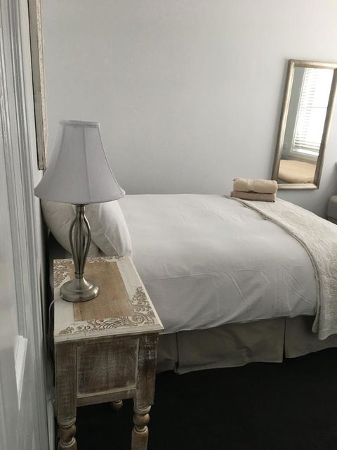 99 Hill Street Apartments - Accommodation Main Beach 7