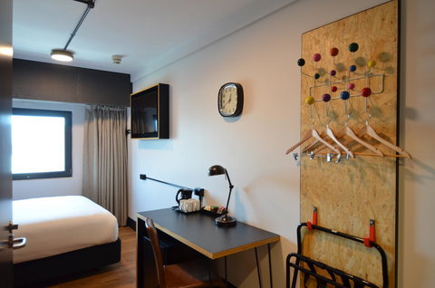 Ibis Budget Sydney East - Accommodation Main Beach 18