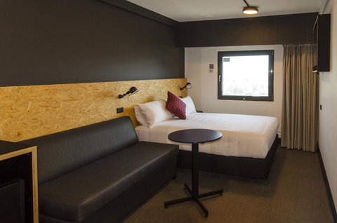 Ibis Budget Sydney East - Accommodation Main Beach 23