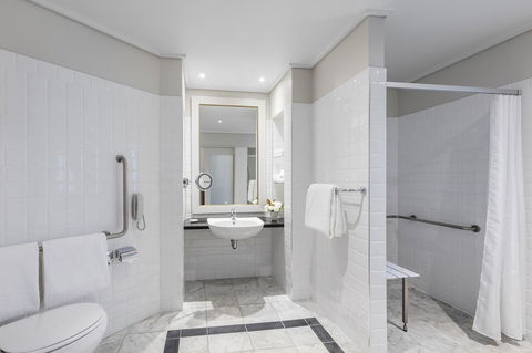 Radisson Blu Plaza Hotel Sydney - Accommodation Main Beach 33