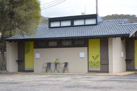 The Apple Inn - Accommodation Main Beach 19