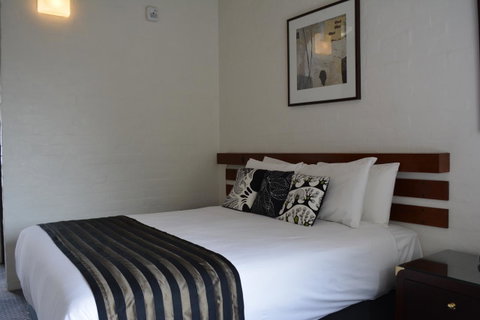 The Apple Inn - Accommodation Main Beach 31