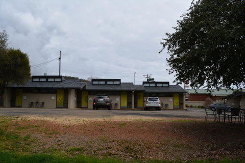 The Apple Inn - Accommodation Main Beach 36