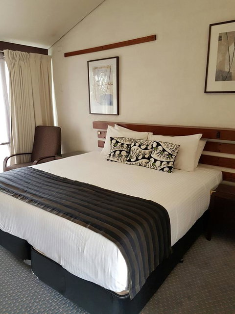 The Apple Inn - Accommodation Main Beach 35