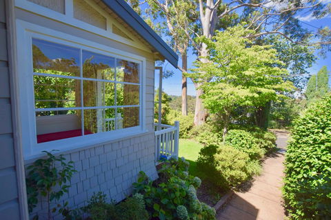 Dangal Gardens - Accommodation Main Beach 24