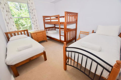 Dangal Gardens - Accommodation Main Beach 18