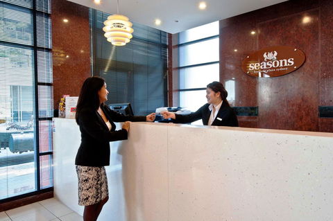 Seasons Harbour Plaza - Accommodation Main Beach 36