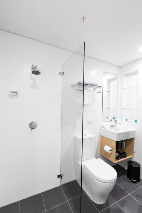 Song Hotel Sydney - Accommodation Main Beach 12
