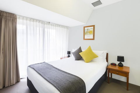 Song Hotel Sydney - Accommodation Main Beach 23
