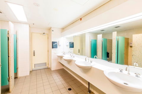 Song Hotel Sydney - Accommodation Main Beach 30