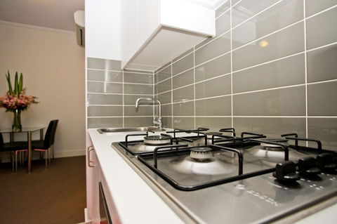 The Star Apartments - Accommodation Main Beach 12