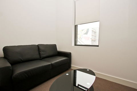 The Star Apartments - Accommodation Main Beach 13