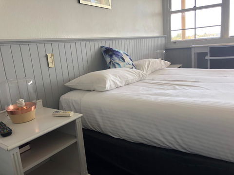 Squid\'s Ink Motel - Accommodation Main Beach 44