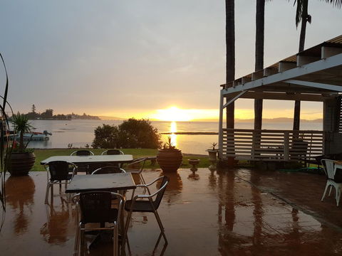 Squid\'s Ink Motel - Accommodation Main Beach 5