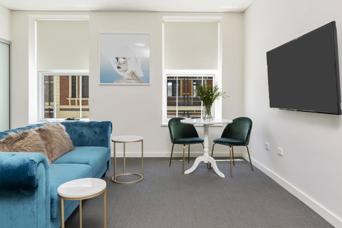 Terminus Apartment Hotel, Ascend Hotel Collection - Accommodation Main Beach 2