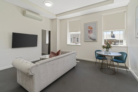 Terminus Apartment Hotel, Ascend Hotel Collection - Accommodation Main Beach 4