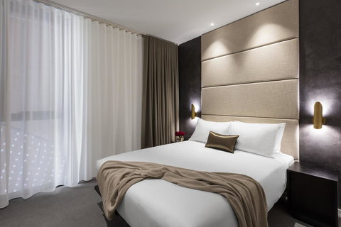 SKYE Suites Sydney - Accommodation Main Beach 23