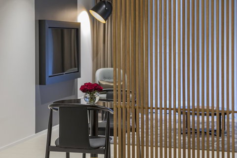 SKYE Suites Sydney - Accommodation Main Beach 28