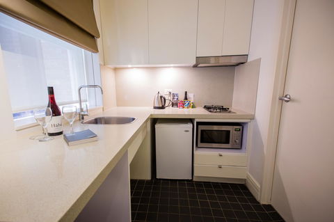 Sydney Potts Point Central Apartment Hotel Official - Accommodation Main Beach 16