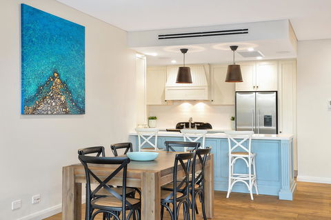 Belle Vue- Penthouse At Black Beach - Accommodation Main Beach 7