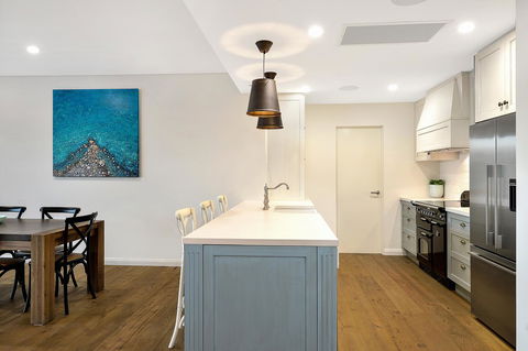 Belle Vue- Penthouse At Black Beach - Accommodation Main Beach 6