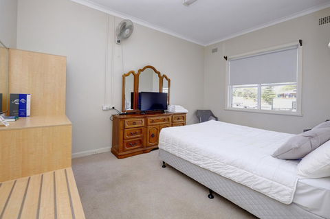 Lakes And Ocean Hotel Forster - Accommodation Main Beach 3