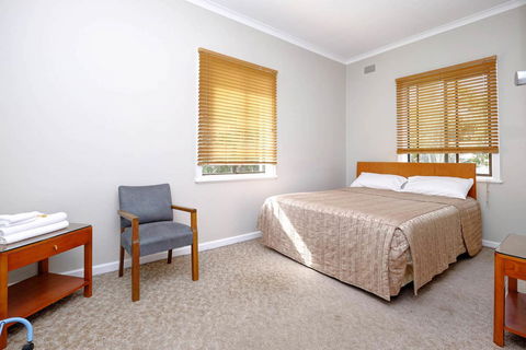 Lakes And Ocean Hotel Forster - Accommodation Main Beach 8
