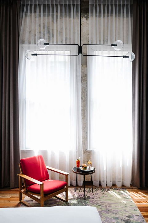 The Old Clare Hotel, Independent Collection By EVT - Accommodation Main Beach 8
