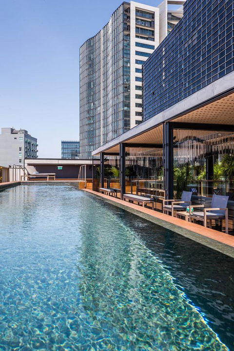 The Old Clare Hotel, Independent Collection By EVT - Accommodation Main Beach 5