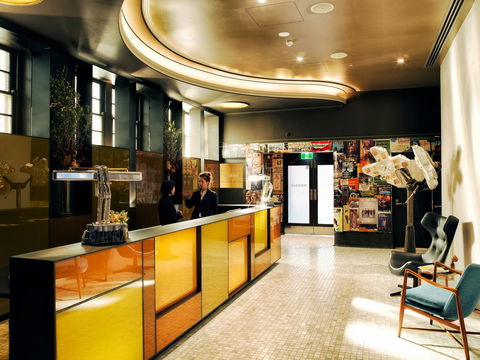 The Old Clare Hotel, Independent Collection By EVT - Accommodation Main Beach 27
