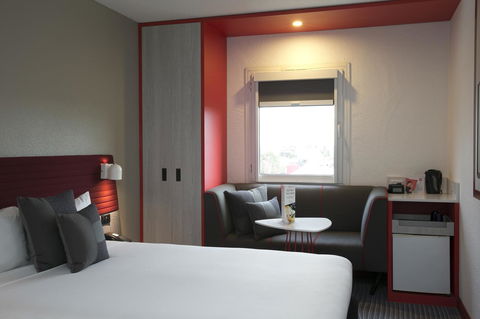 Ibis Sydney Airport - Accommodation Main Beach 10
