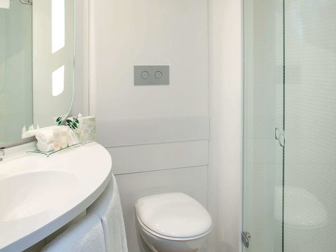 Ibis Sydney Airport - Accommodation Main Beach 30