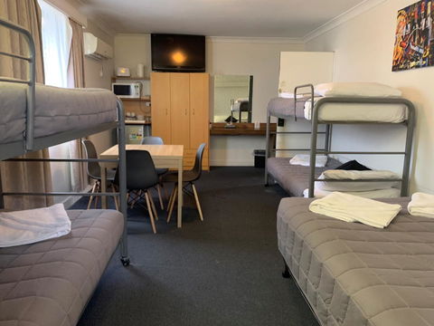 Hunter Valley Motel - Accommodation Main Beach 1