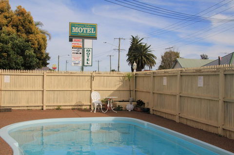 Hunter Valley Motel - Accommodation Main Beach 25