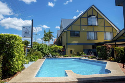 Coastal Bay Motel - Accommodation Main Beach 38
