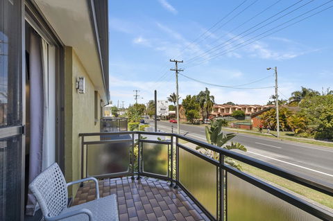Coastal Bay Motel - Accommodation Main Beach 7