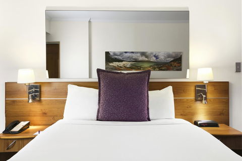 Mercure Sydney - Accommodation Main Beach 13