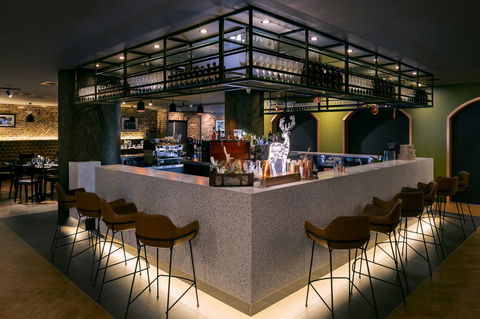 Mercure Sydney - Accommodation Main Beach 2