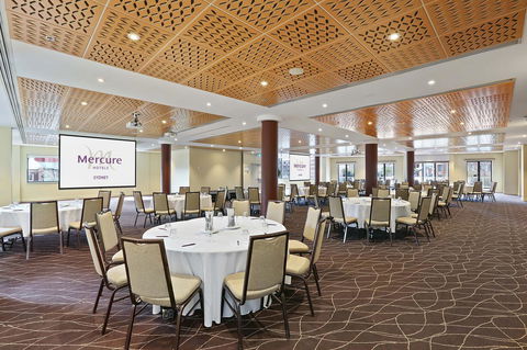 Mercure Sydney - Accommodation Main Beach 31