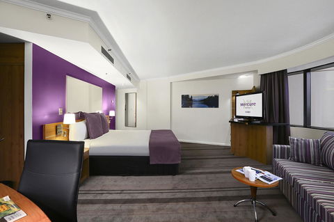 Mercure Sydney - Accommodation Main Beach 34