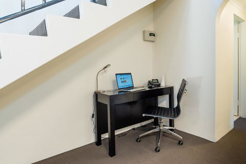 Eastwood Furnished Apartments - Accommodation Main Beach 2