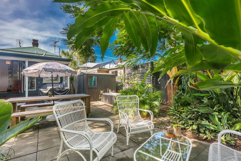 Gidget's Surf Shack - Accommodation Main Beach 29