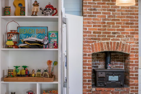 Gidget's Surf Shack - Accommodation Main Beach 4