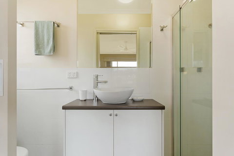 Baywatch Apartments Merimbula - Accommodation Main Beach 12